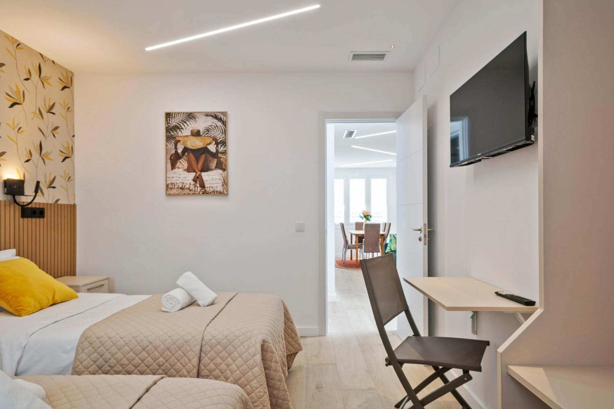 Boutique Plaza Catalonia Suites Cornella Cornellà de Llobregat Esterno foto