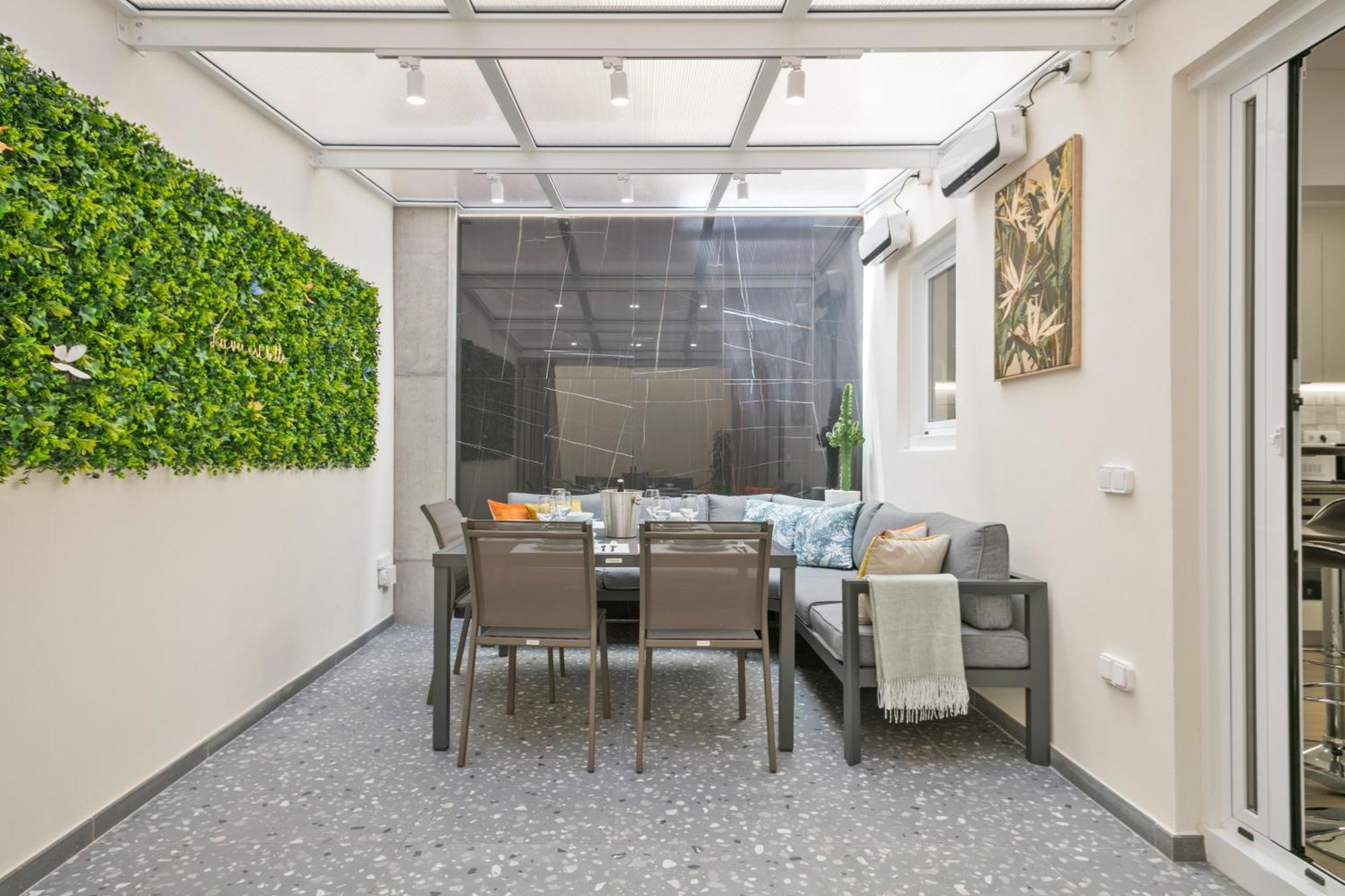 Boutique Plaza Catalonia Suites Cornella Cornellà de Llobregat Esterno foto
