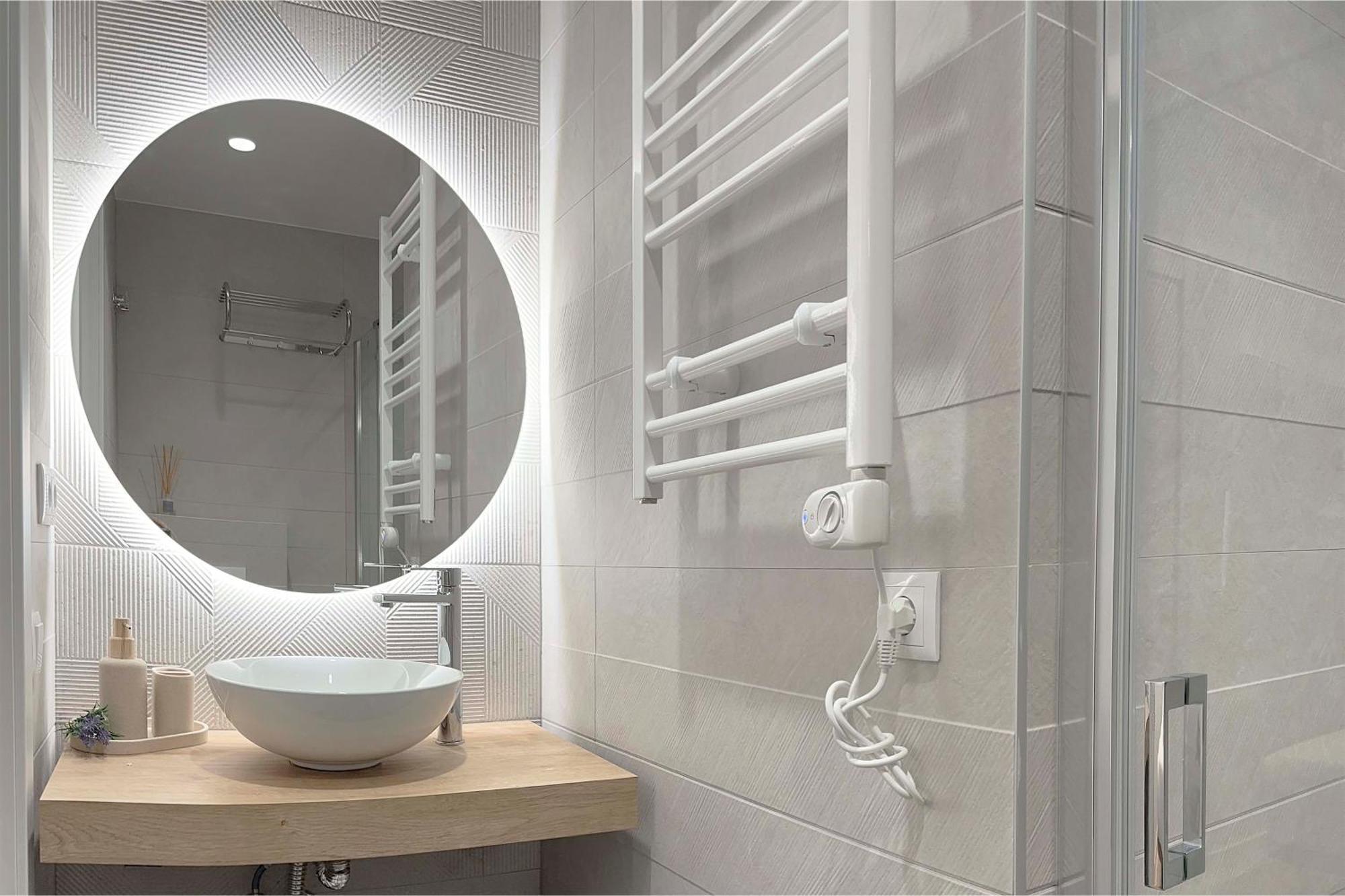 Boutique Plaza Catalonia Suites Cornella Cornellà de Llobregat Esterno foto